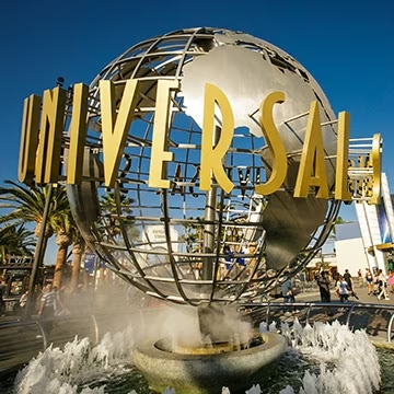 USH-globe-360-360